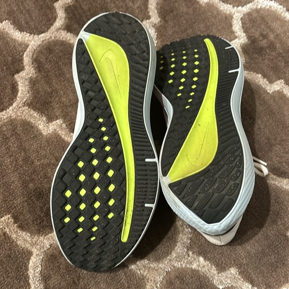 Nike Winflo sneaker Women’s size 8 - Picture 5 of 6